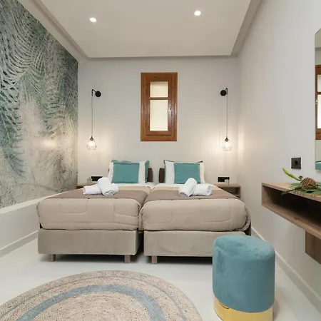 Plaza Pallas Lejlighedshotel 3*