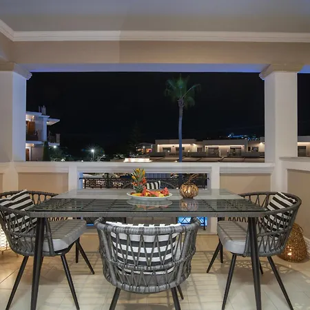 Plaza Pallas Lejlighedshotel 3*