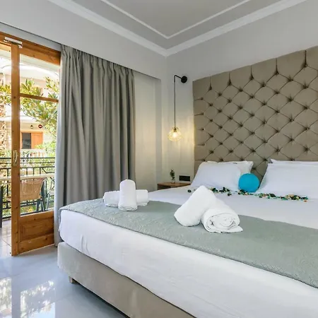 Lejlighedshotel Plaza Pallas 3*
