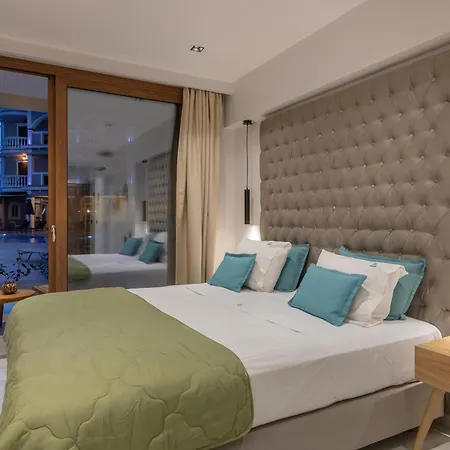 Plaza Pallas Apart Otel 3*